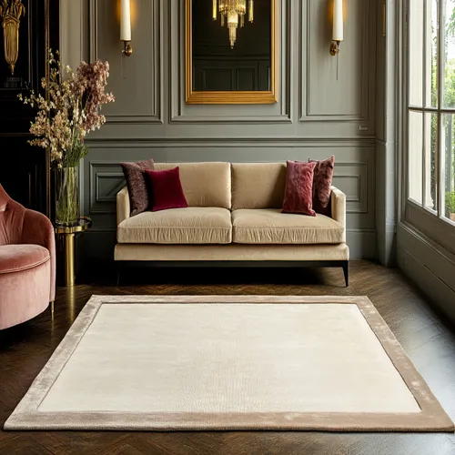 Traffic White Wool Rug with Oyster White Art Silk Border
